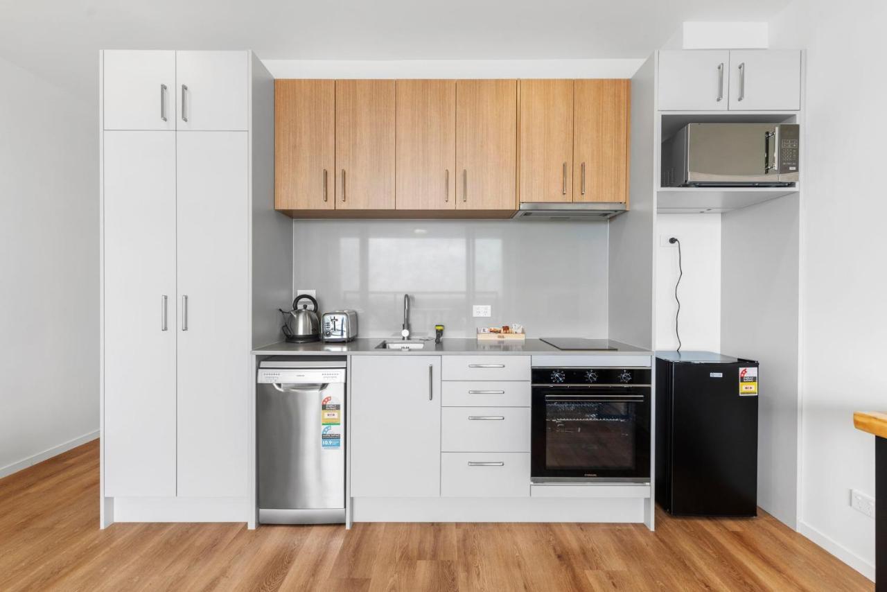 Manukau Studio Apartments Оукланд Екстериор снимка